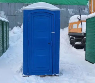Теплые туалетные кабины: использование в холодное время года